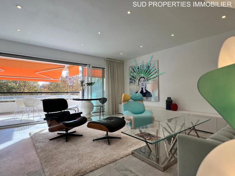 Appartement - 85 m² - 3 pièces