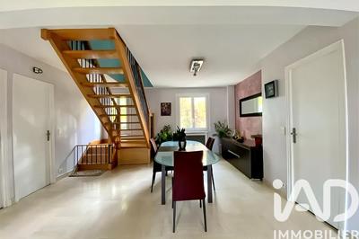 Maison - 175 m² - 7 pièces