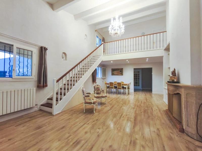 Maison ancienne - 135 m² - 5 pièces