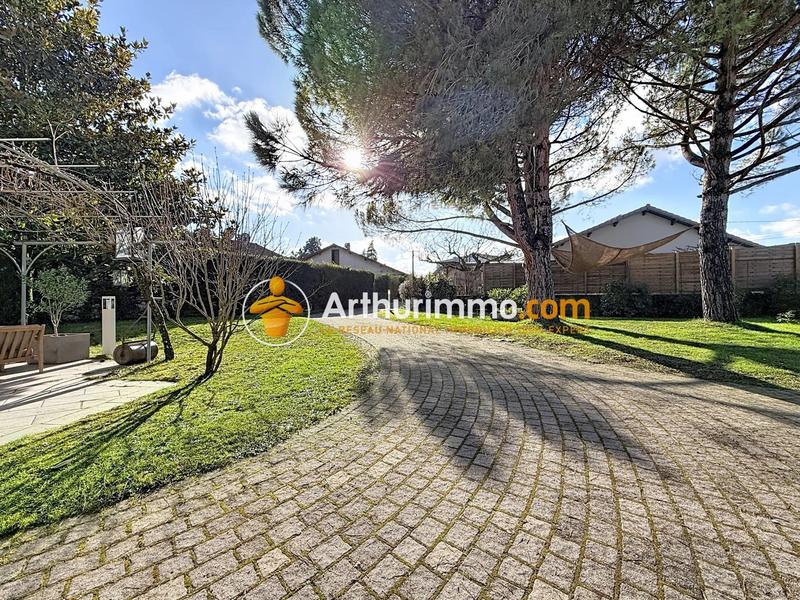 Maison - 165 m² - 5 pièces