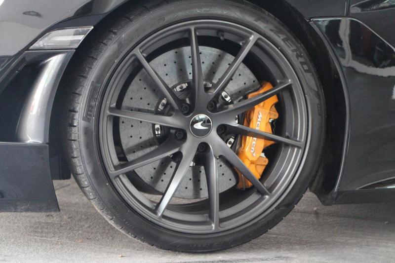 McLaren 720s Spider V8 4.0