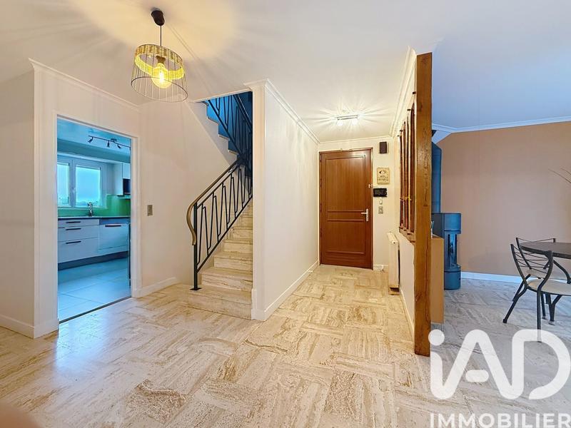 Maison - 139 m² - 5 pièces