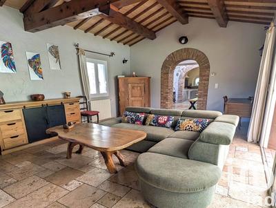 Maison - 200 m² - 7 pièces