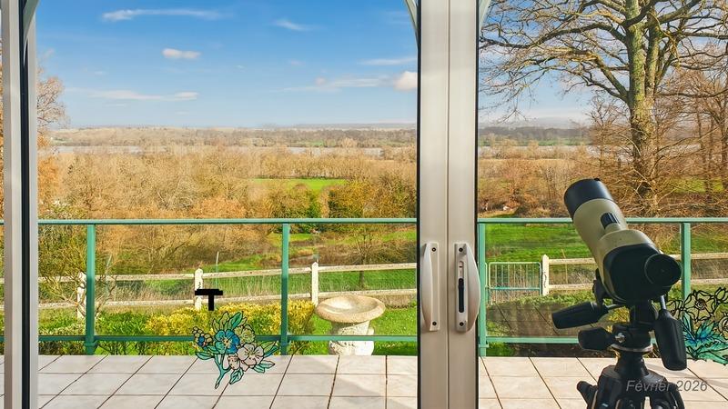 Propriété - 387 m² - 10 pièces