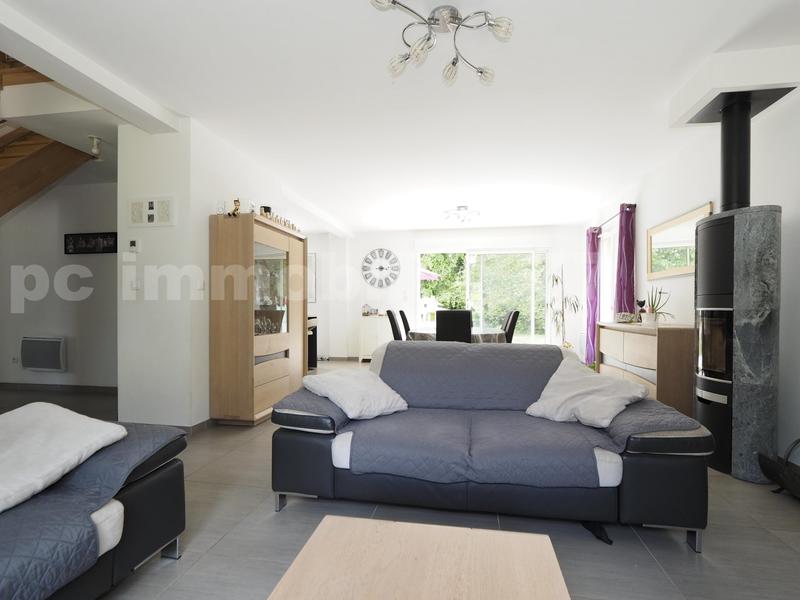 Maison de village - 157 m² - 6 pièces