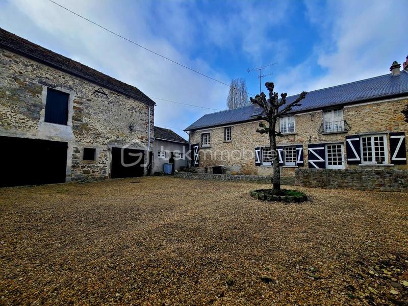 Corps de ferme - 139 m² - 5 pièces