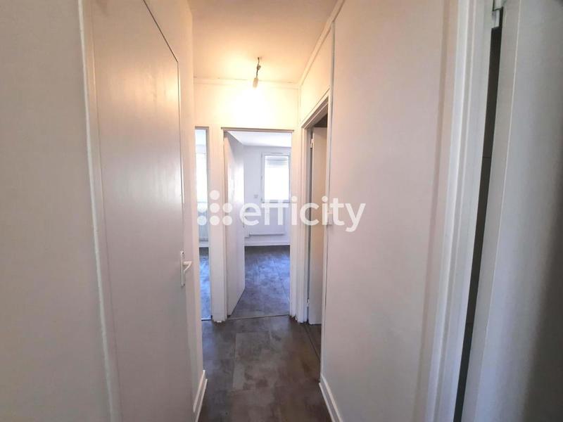 Appartement - 65 m² - 4 pièces