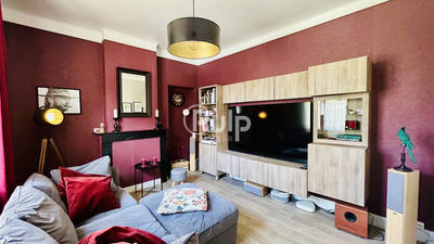 Maison bourgeoise - 230 m² - 15 pièces