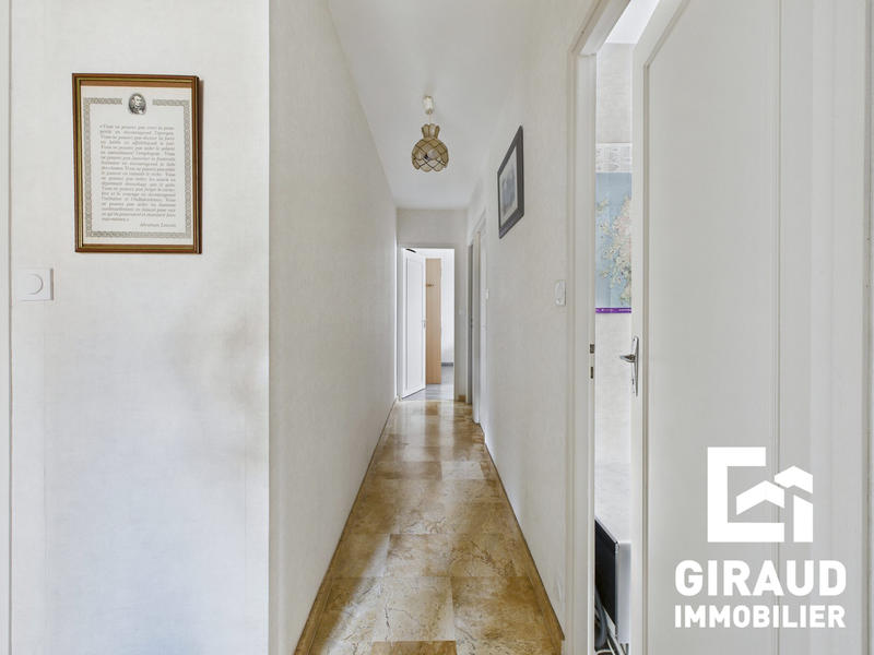 Maison - 75 m² - 4 pièces