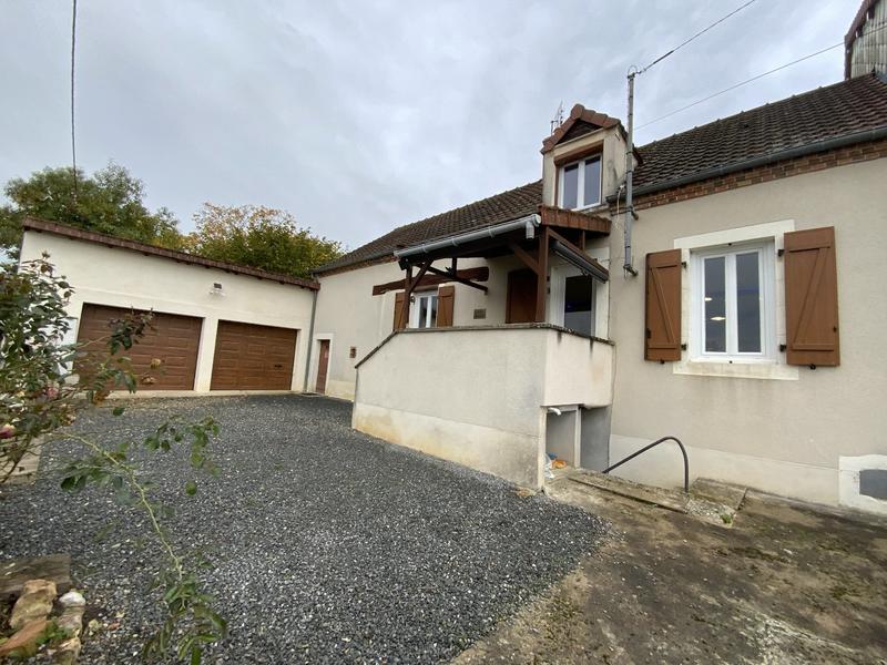 Maison - 88 m² - 5 pièces