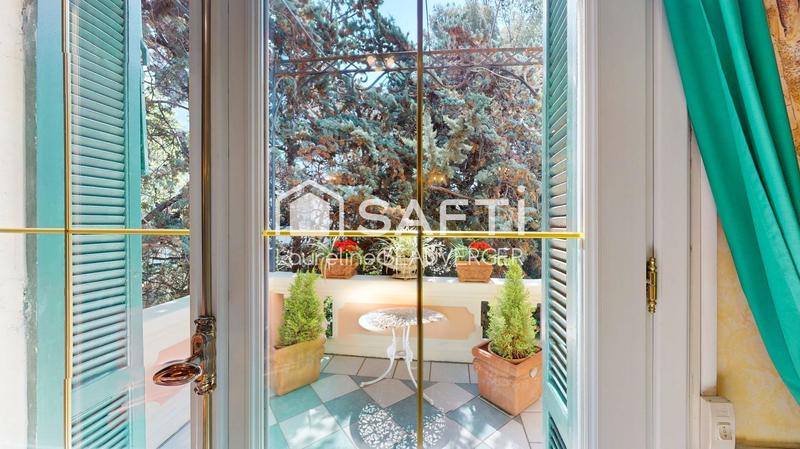 Maison - 192 m² - 8 pièces