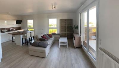 Appartement - 100 m² - 4 pièces