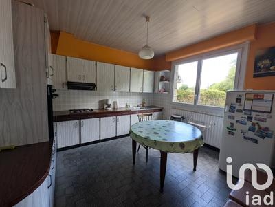Maison - 175 m² - 7 pièces