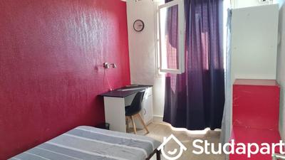 Chambre - 10 m² - 1 pièce