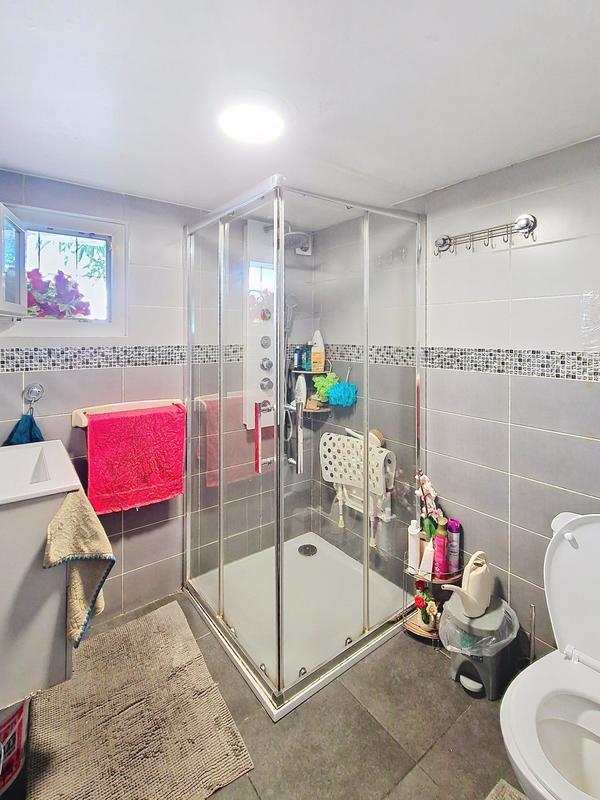 Maison - 178 m² - 7 pièces