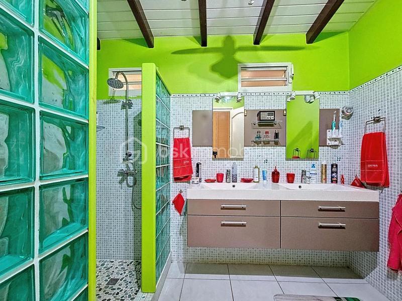 Villa - 97 m² - 4 pièces