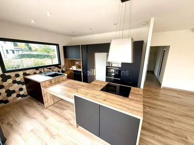 Villa - 115 m² - 5 pièces