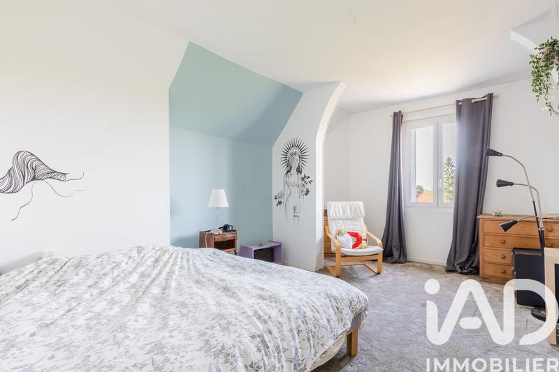 Maison - 176 m² - 7 pièces