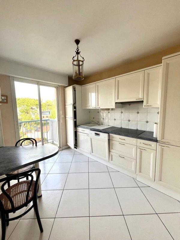 Appartement - 95 m² - 4 pièces