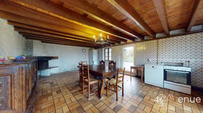 Maison - 145 m² - 7 pièces