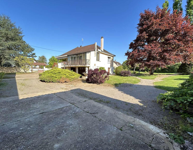 Maison - 130 m² - 6 pièces