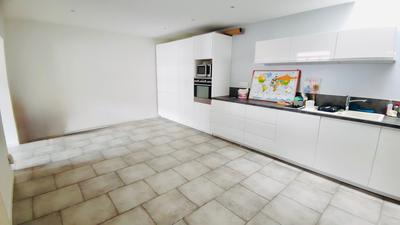 Maison - 132 m² - 6 pièces