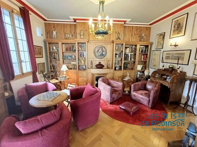 Appartement - 334 m² - 15 pièces