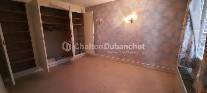 Maison - 195 m² - 8 pièces