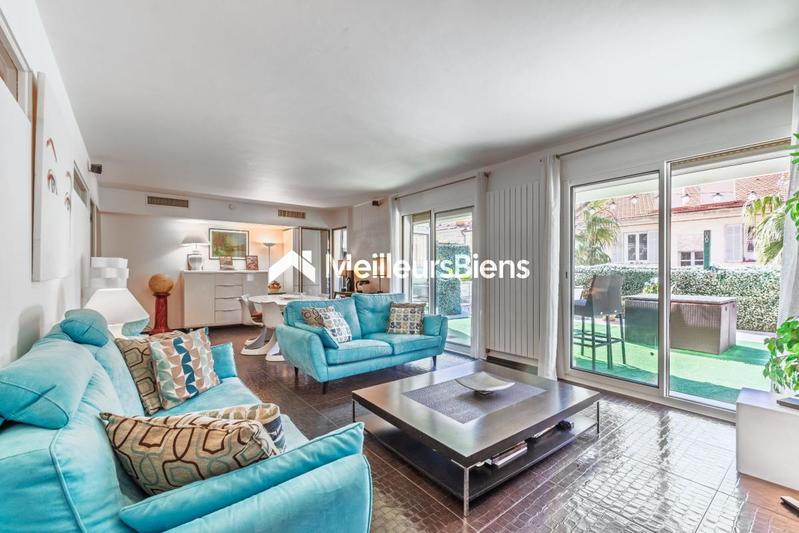 Appartement - 81 m² - 4 pièces