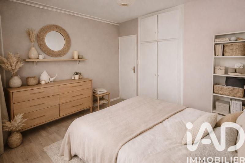 Appartement - 79 m² - 5 pièces