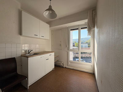 Appartement - 72 m² - 4 pièces