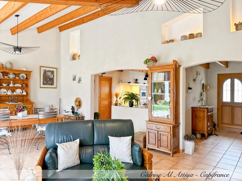 Maison - 120 m² - 5 pièces