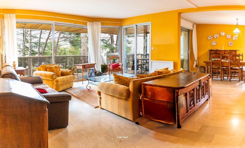 Appartement - 103 m² - 4 pièces