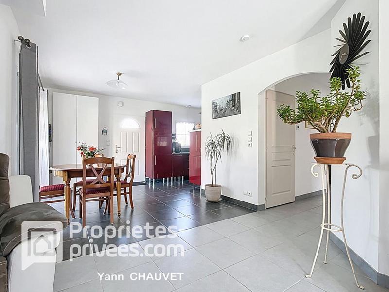 Maison - 99 m² - 4 pièces