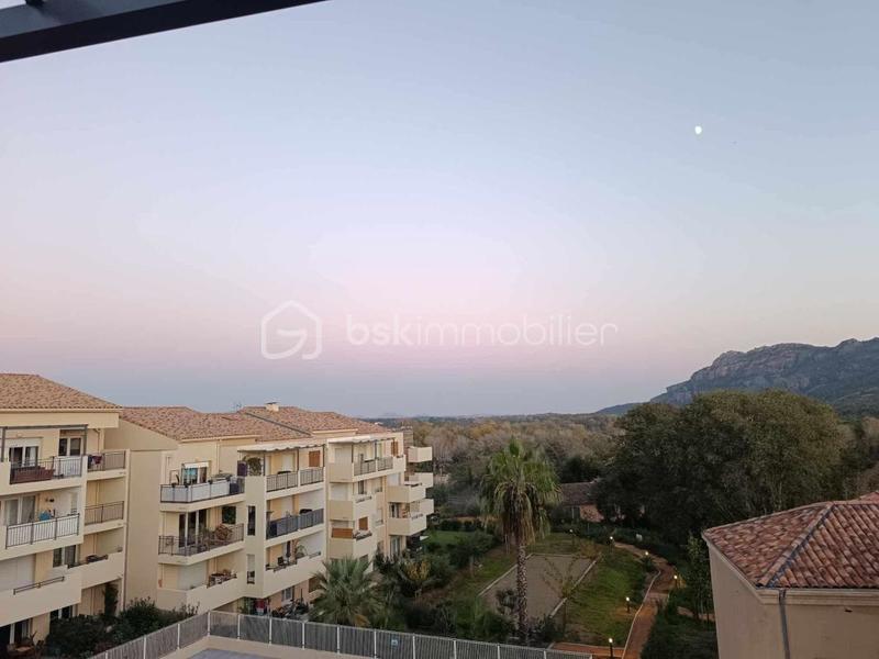 Appartement - 55 m² - 3 pièces