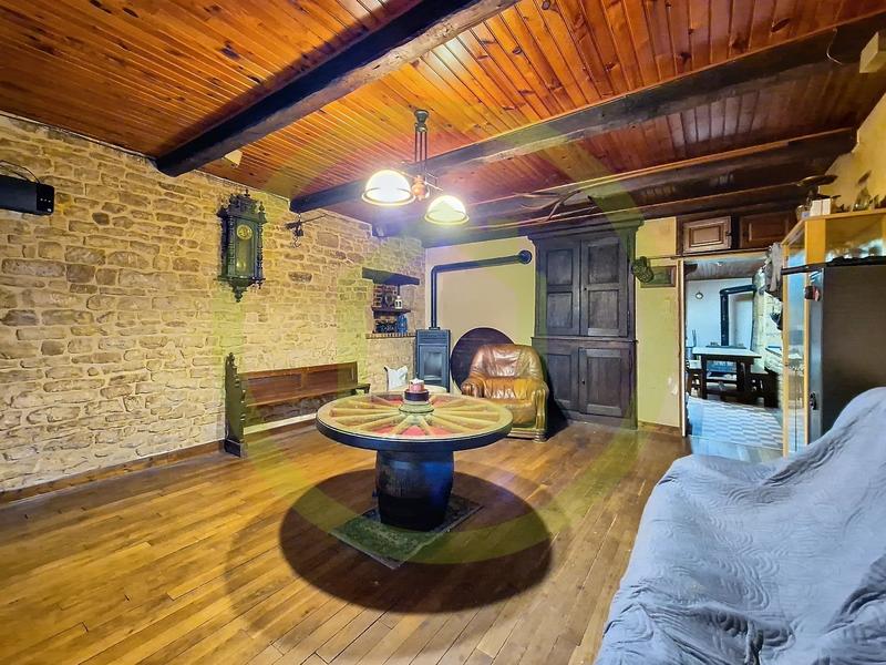 Maison - 121 m² - 5 pièces