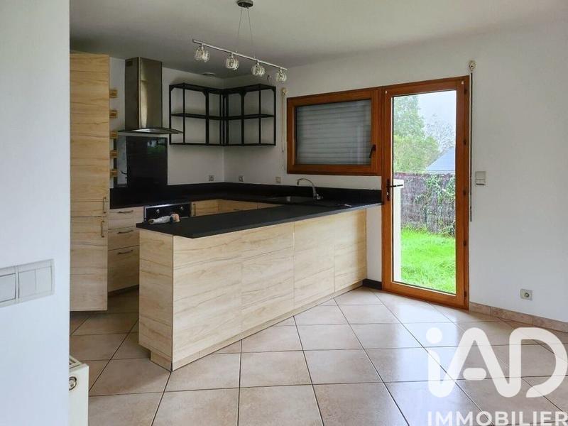 Maison - 107 m² - 6 pièces