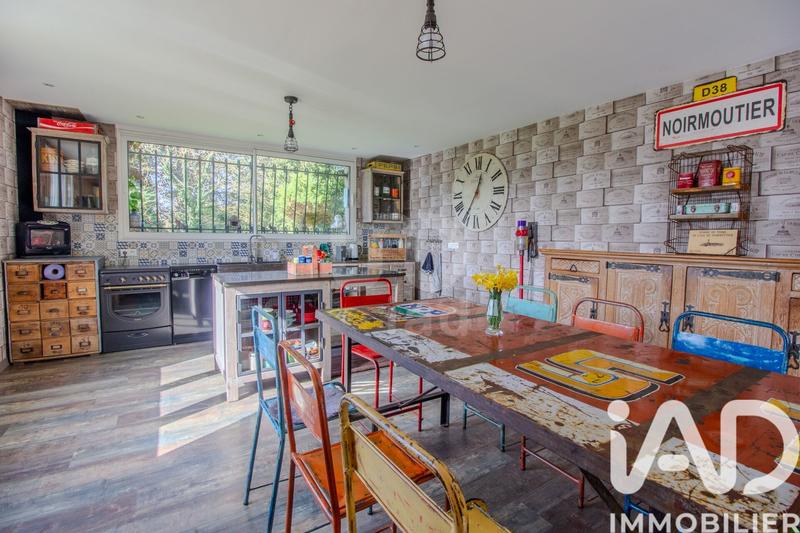 Maison - 173 m² - 6 pièces