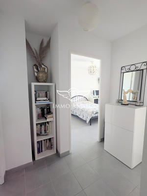 Appartement - 79 m² - 4 pièces