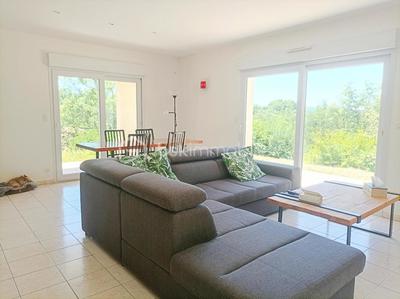 Maison - 132 m² - 6 pièces