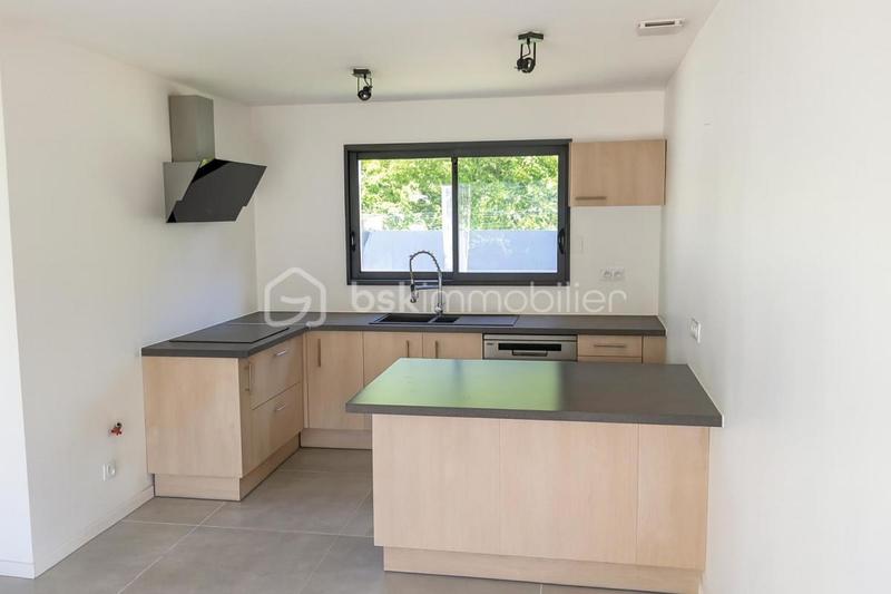 Maison - 115 m² - 4 pièces