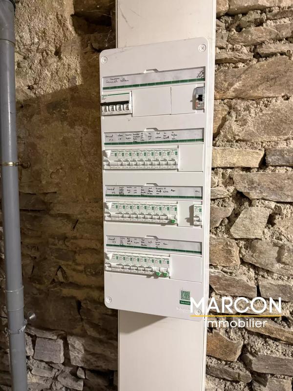 Maison - 100 m² - 5 pièces