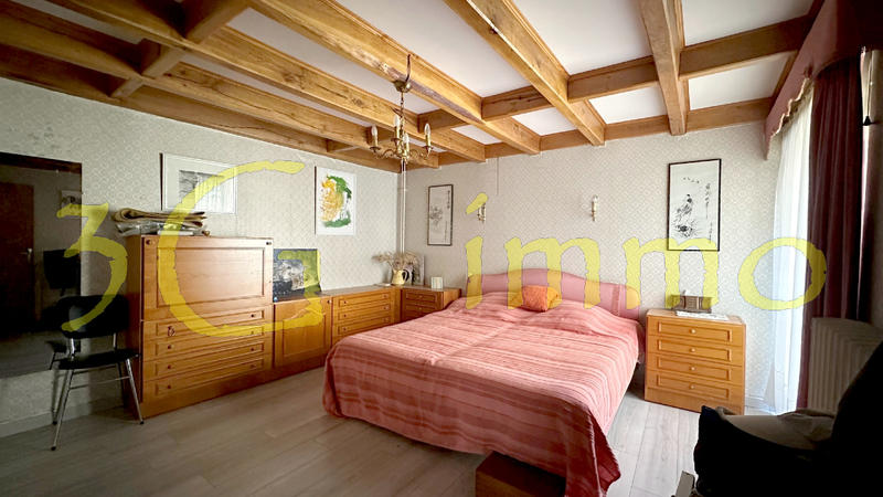 Viager - Maison - 155 m² - 7 pièces