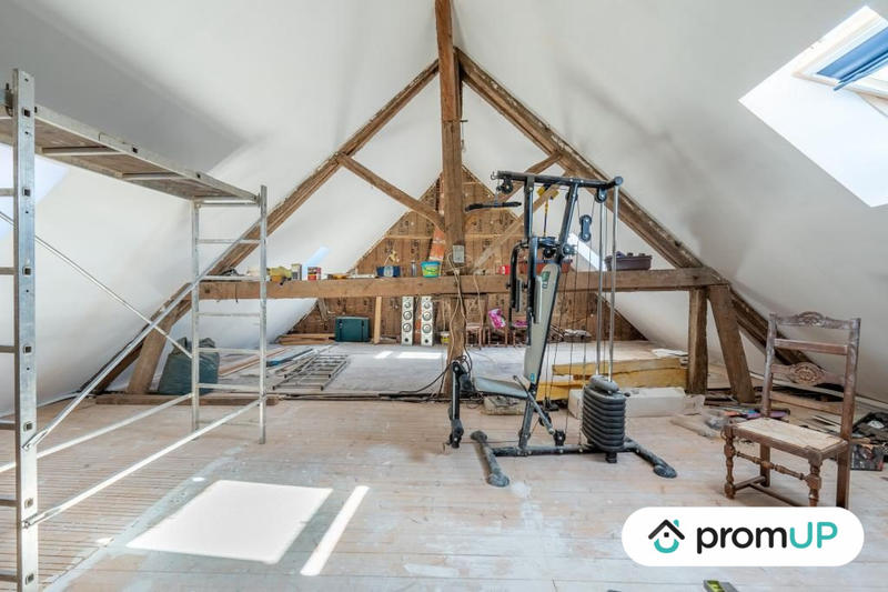 Maison - 180 m² - 6 pièces