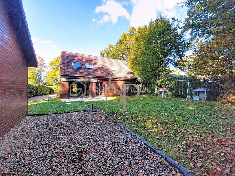 Pavillon - 125 m² - 7 pièces