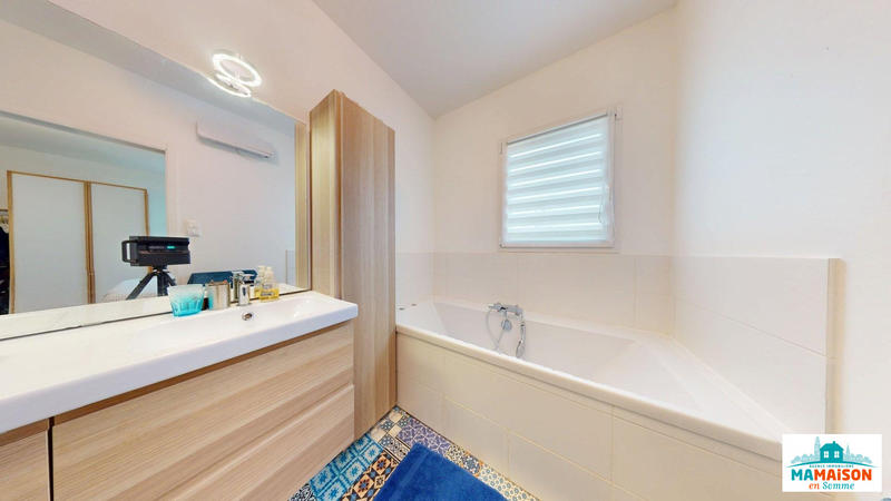 Maison contemporaine - 165 m² - 6 pièces