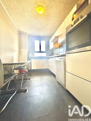 Appartement - 86 m² - 4 pièces