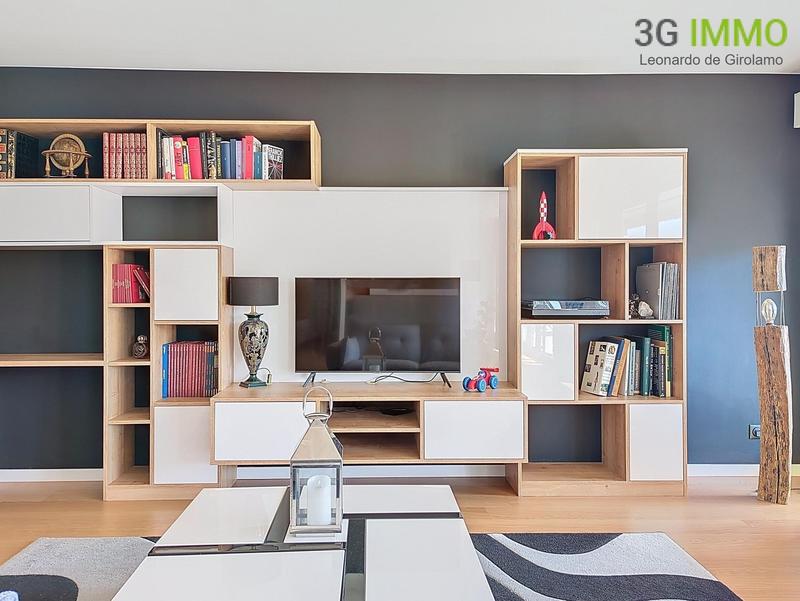 Appartement - 93 m² - 3 pièces