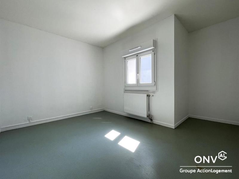 Appartement - 95 m² - 5 pièces