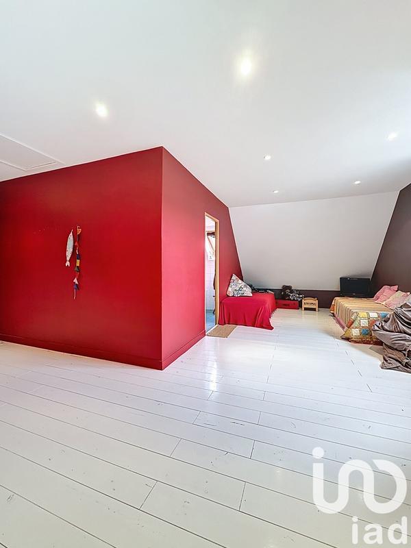 Maison - 175 m² - 8 pièces